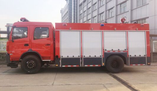 江特牌JDF5160GXFSG60/E6型水罐消防车