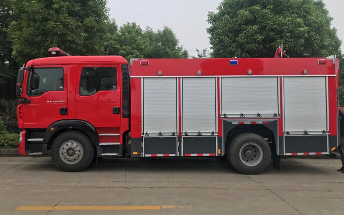 江特牌JDF5160GXFSG60/Z6型水罐消防车