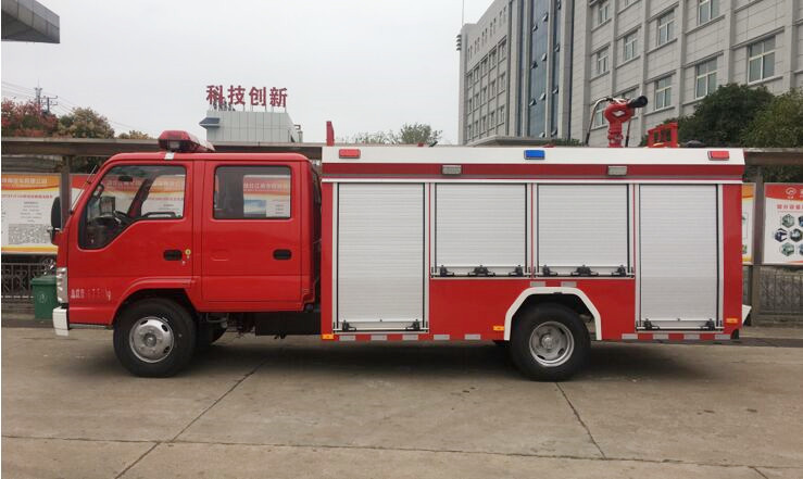 庆铃3吨消防车