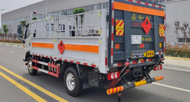 江淮骏铃气瓶运输车