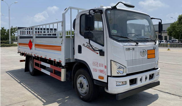 解放J6F气瓶运输车