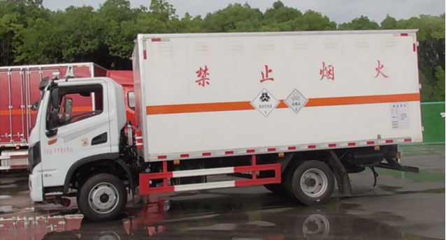 东风华神T3毒性气体运输车