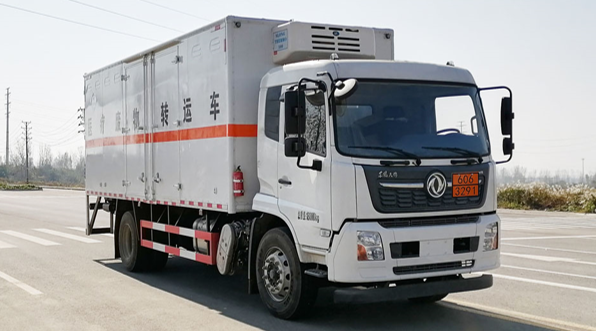 东风天锦医疗废物转运车