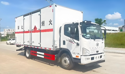 解放5米2烟花爆竹运输车
