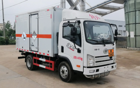 ���4��1������Ʒ��ʽ���䳵